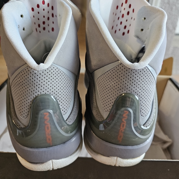 Nike Air Jordan Pure J Grey and Red - Picture 3 of 11